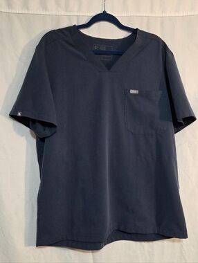 FIGS Tech Series XL Womem's Slate Smoky Blue Short-Sleeve V-Neck Scrub Top